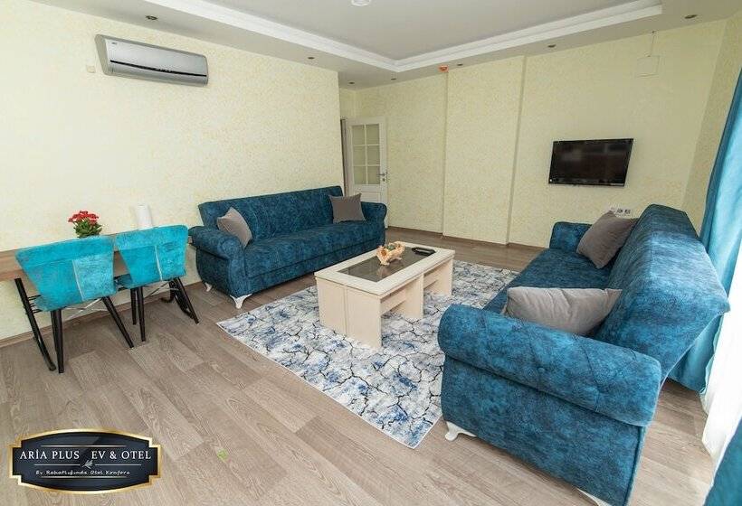 Aria Plus Ev Otel