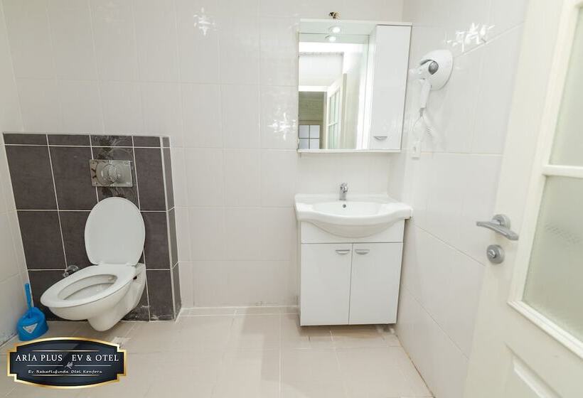 Aria Plus Ev Otel