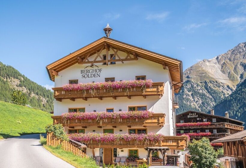 Отель Berghof Soelden Anno 1588