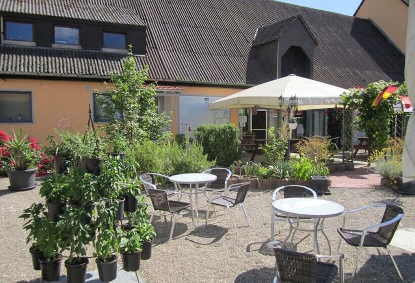 ホテル Schlaffass Camping Gutshof Donauried