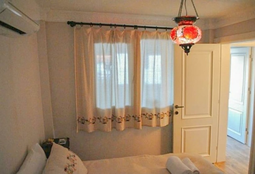 ホテル Sigacik Poseidon Boutique