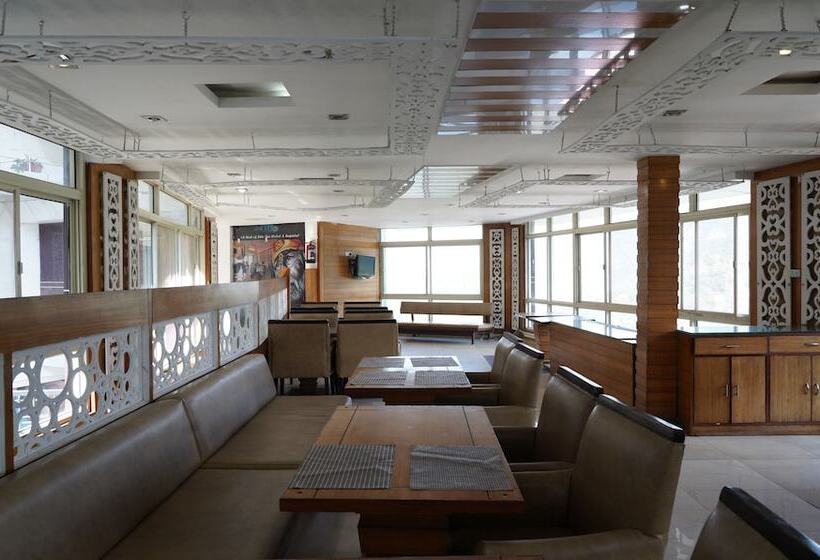 בית מלון כפרי Value And Spa By Decentstayz