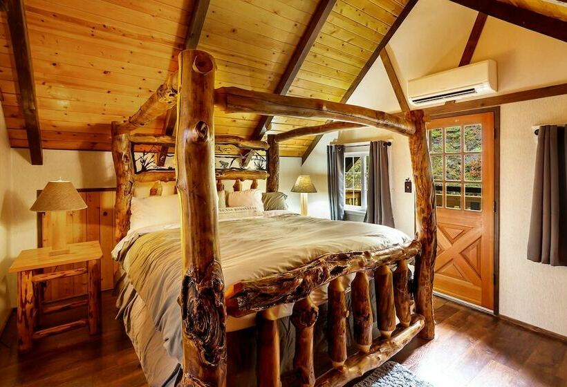 Icicle Ridge Retreat