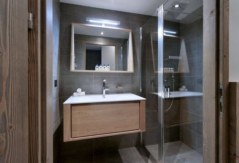 住所  Le C By Alpine Resorts