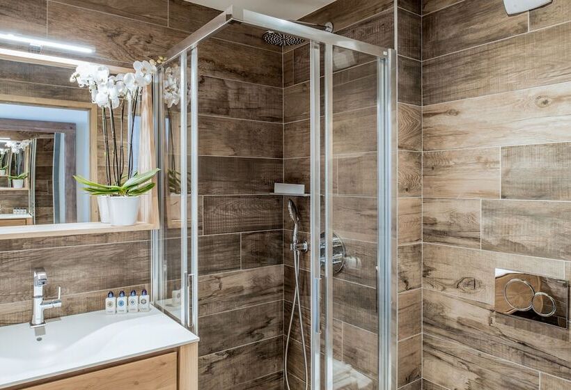 اقامتگاه Mammoth Lodge By Alpine Resorts