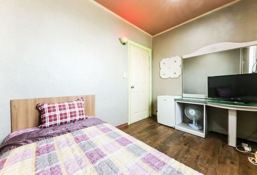 Motel Dangjin Kkumui Gungjeon