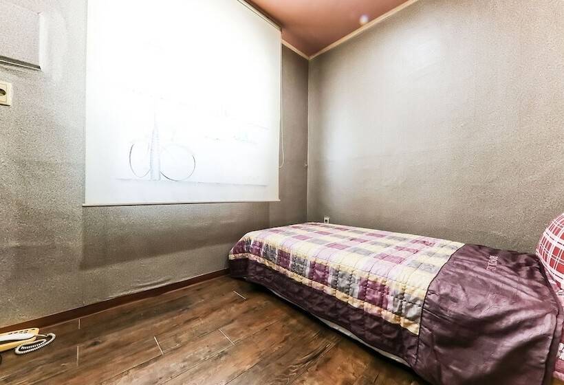 Motel Dangjin Kkumui Gungjeon