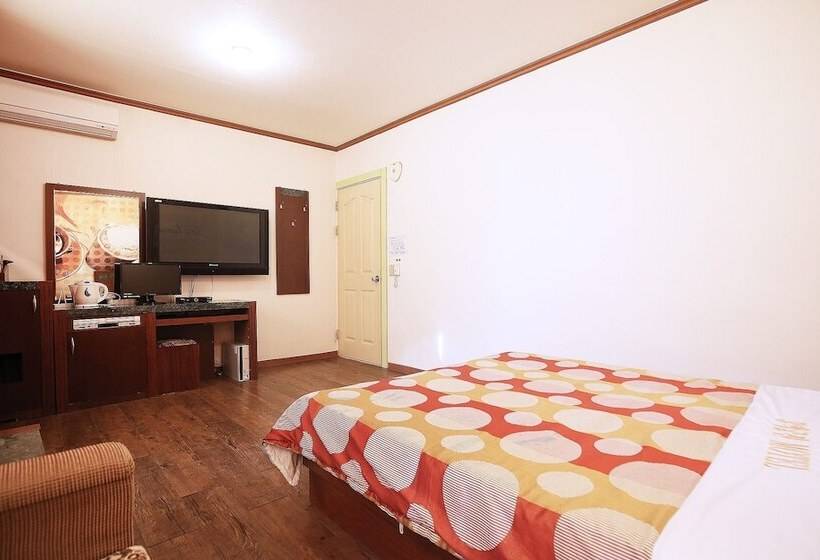 Motel Dangjin Kkumui Gungjeon