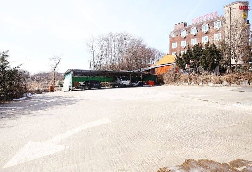 Motel Dangjin Kkumui Gungjeon