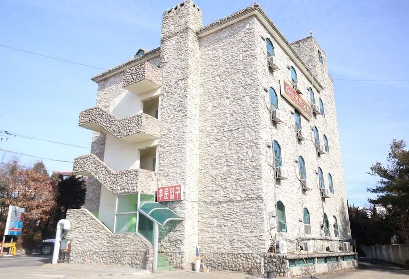Motel Dangjin Kkumui Gungjeon