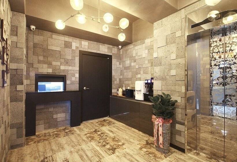 فندق على الطريق Gimhae Samgye Martin