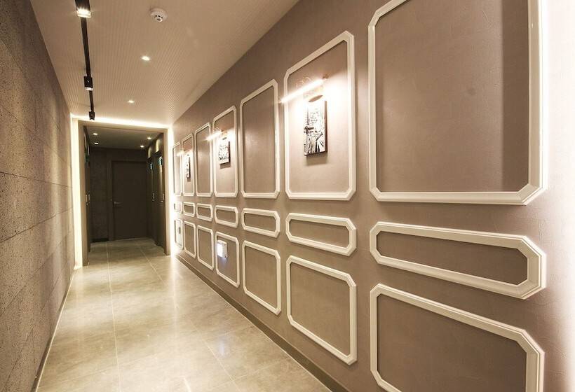 فندق على الطريق Gimhae Samgye Martin