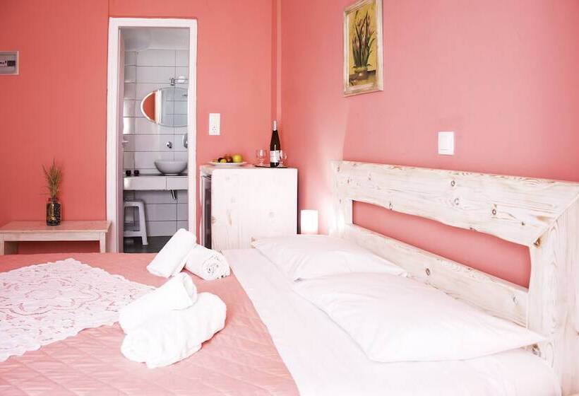 Pensión Stellas Guest House