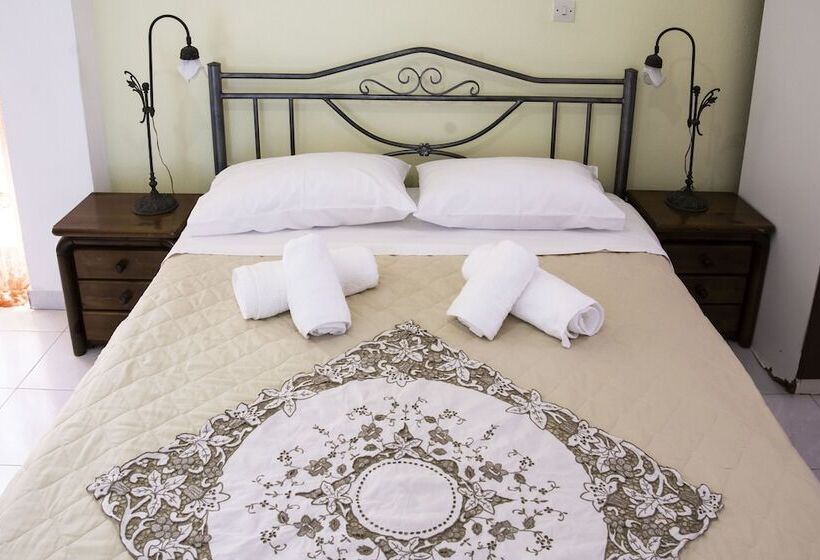 Pensión Stellas Guest House