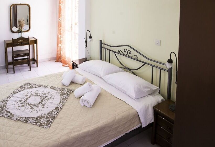 Pensión Stellas Guest House