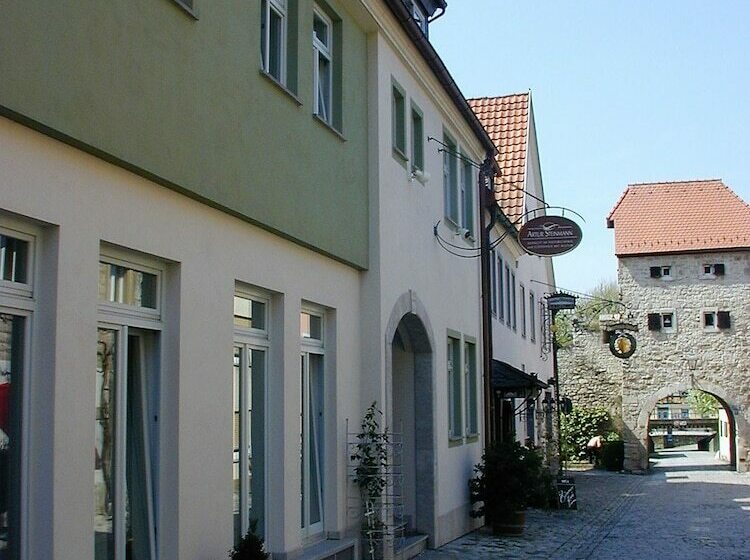 ホテル & Weingut Artur Steinmann