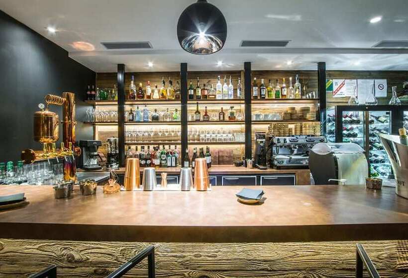 إقامة Whistler Lodge By Alpine Resorts