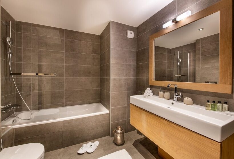 إقامة Whistler Lodge By Alpine Resorts