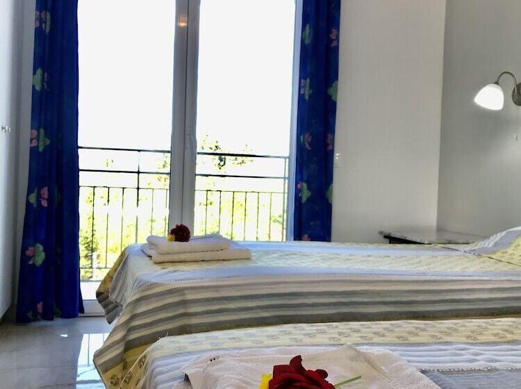 Banos Apartments And Swimming  Pool