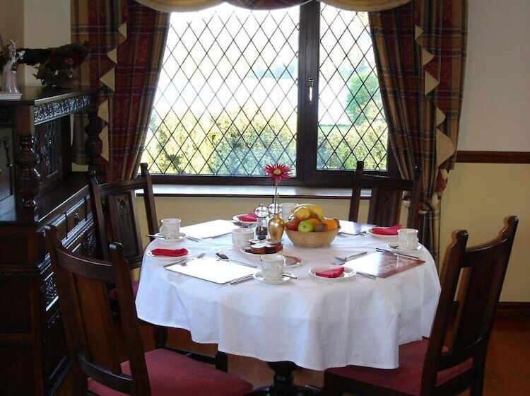 مبيت وإفطار Abbey Court