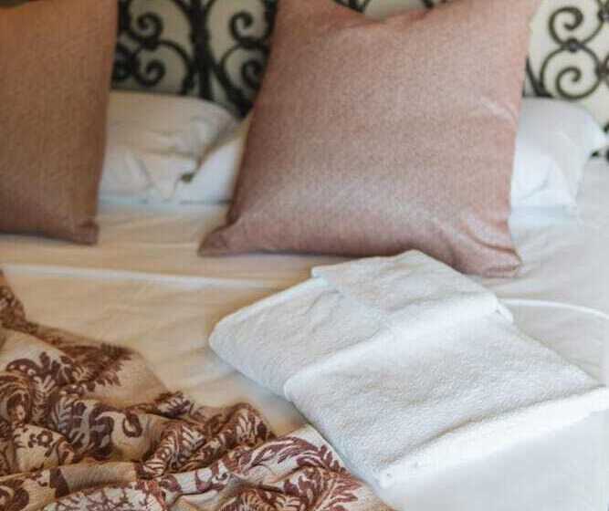 Bed and Breakfast Leano Agriresort Deluxe Double Room