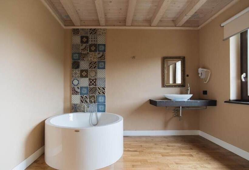 Bed and Breakfast Leano Agriresort Deluxe Double Room