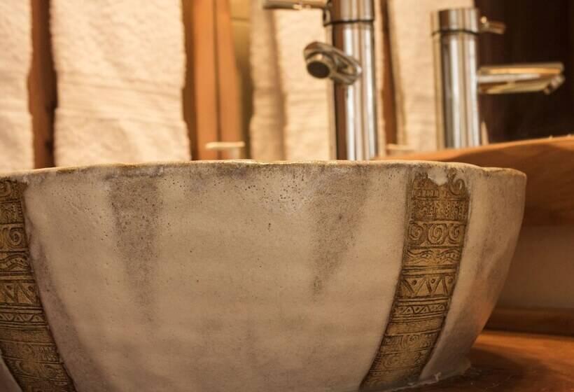 Gracias A La Vida Lodge