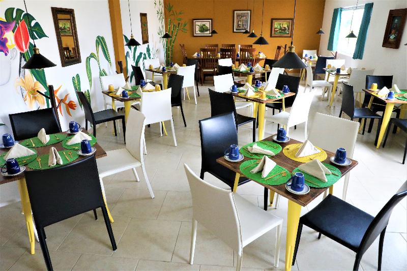 ホテル 12 Bees By Kavia