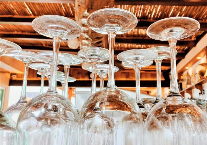 ホテル 12 Bees By Kavia