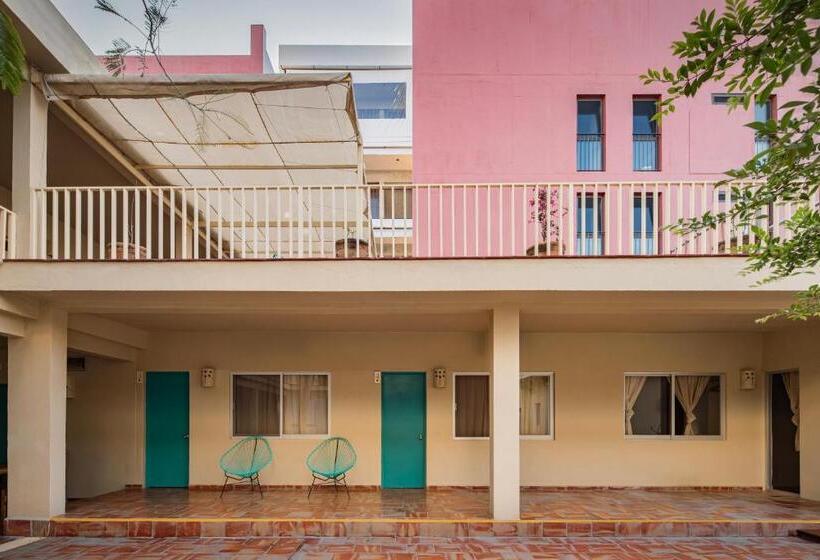 בית מלון כפרי Bungalows Las Arenas