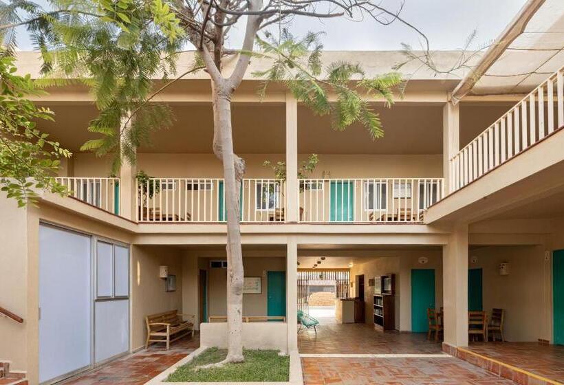 בית מלון כפרי Bungalows Las Arenas