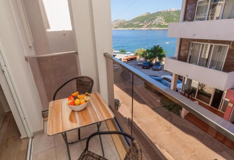 هتل David Lux Beach Rooms