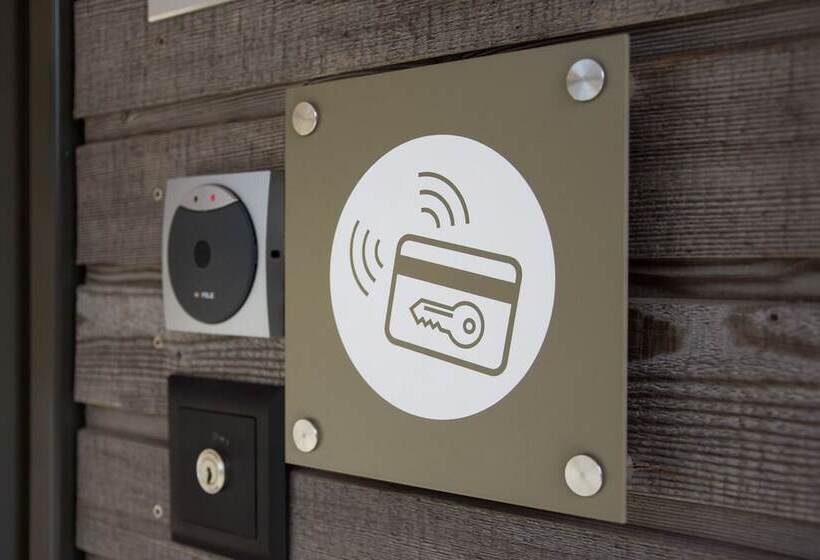 ホテル Kronelodge