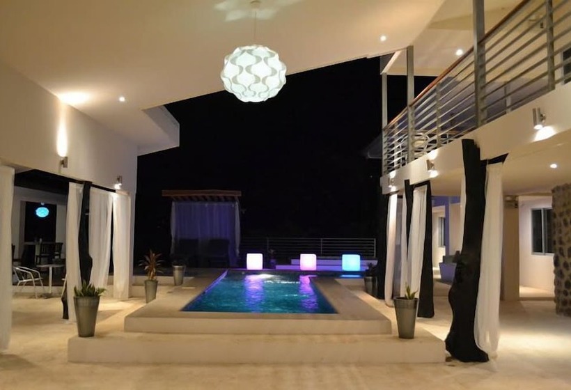 ホテル Laguna Mar