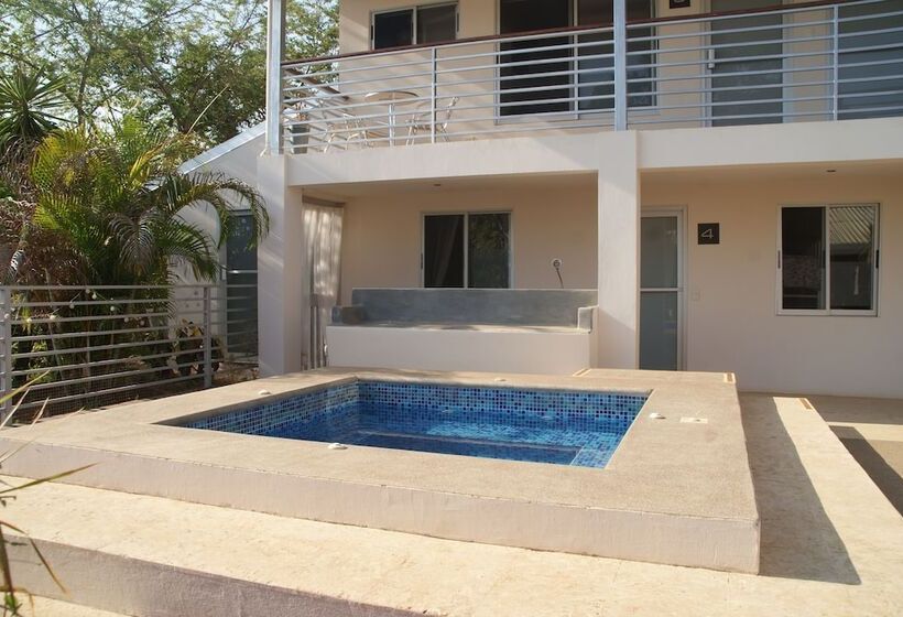 ホテル Laguna Mar