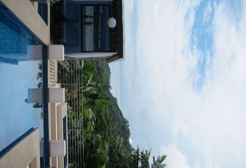 ホテル Laguna Mar