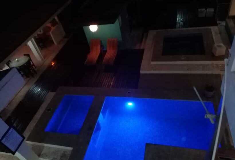 ホテル Laguna Mar