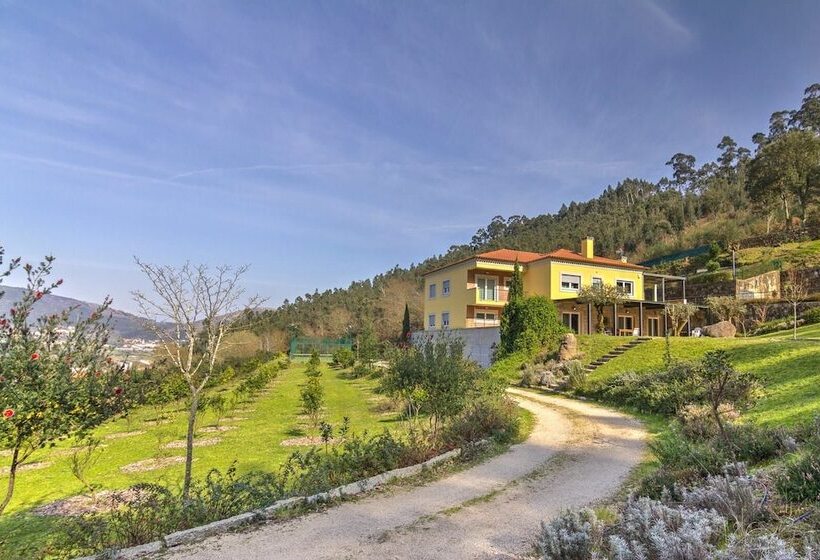 בית מלון כפרי Naturena