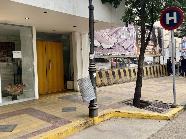 هتل Portillo Apartments