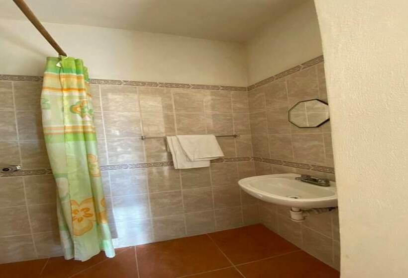 فندق Posada El Pedregal By Oyo Rooms