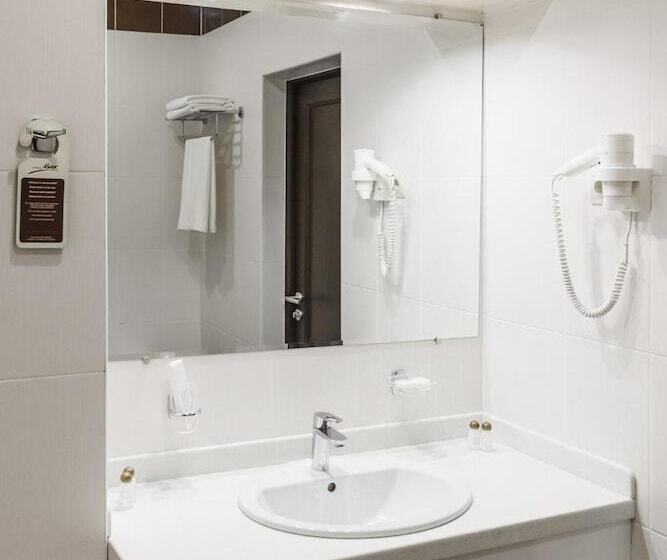 هتل Restaurant Mask