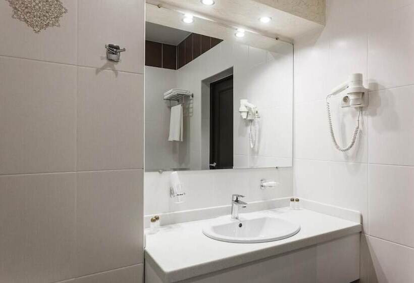 هتل Restaurant Mask