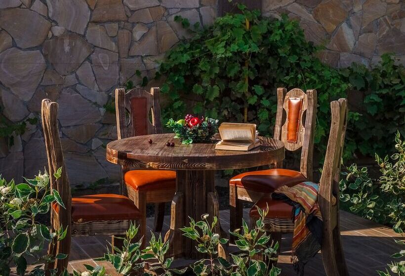 هتل Restaurant Mask