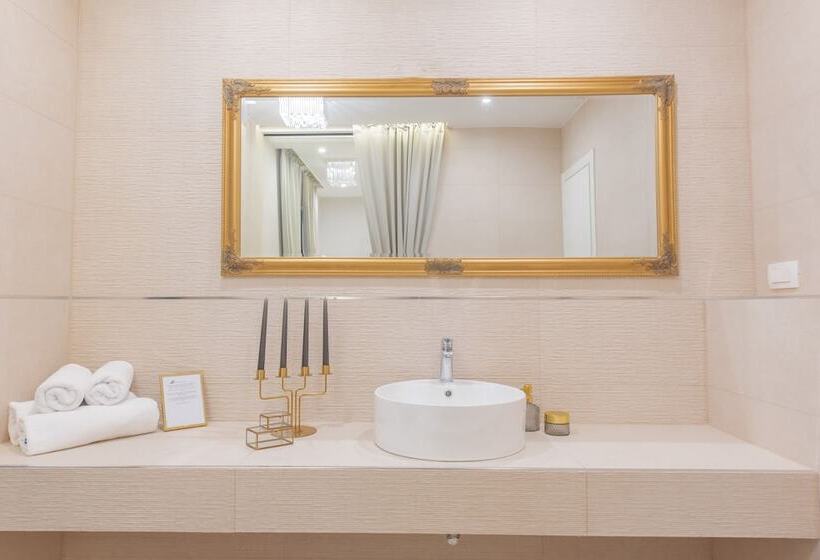 Отель Samstag Split