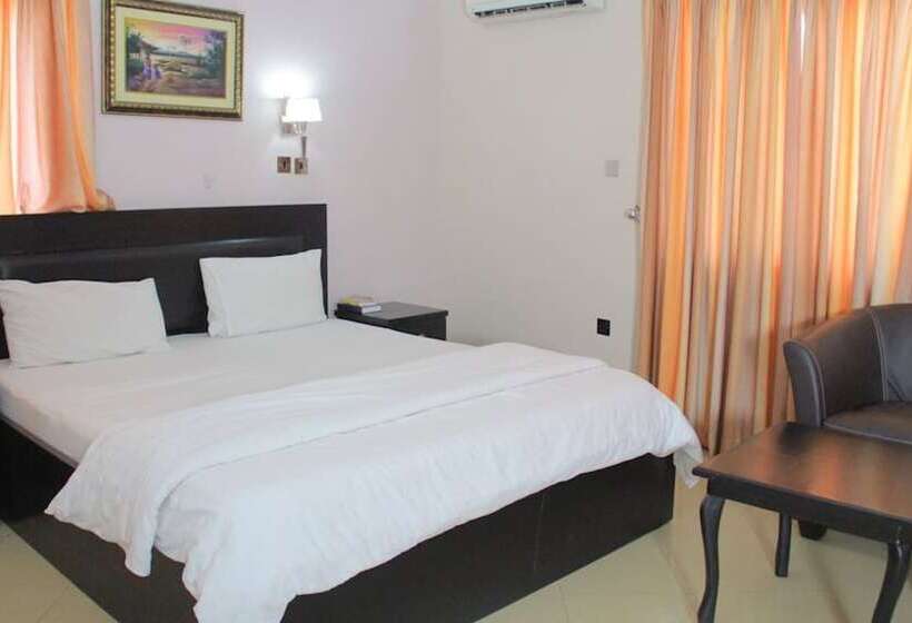 هتل Signature Grand