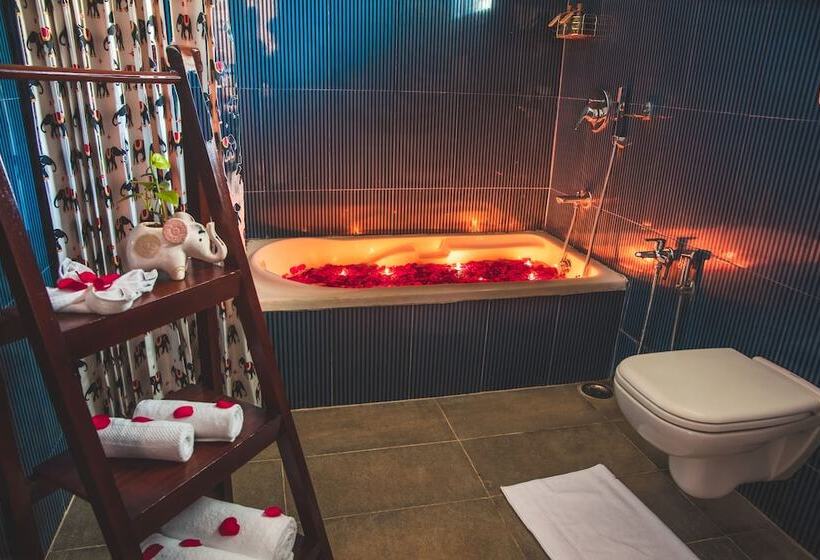 酒店 Tuskers Hill By Poppys Anaikatti