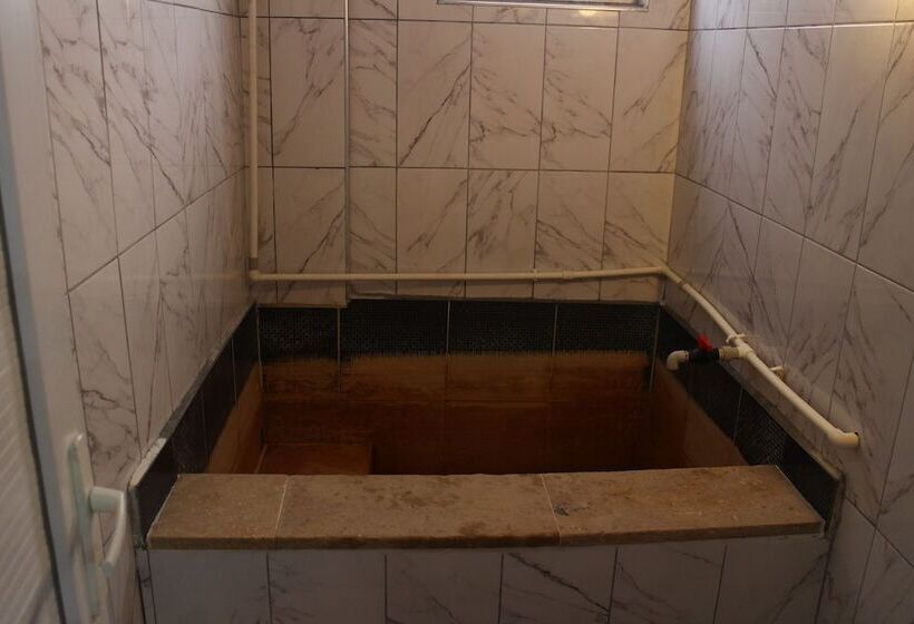 Karaca Termal Pansiyon