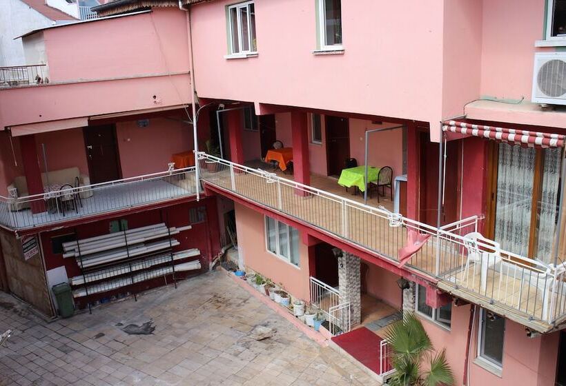 Karaca Termal Pansiyon