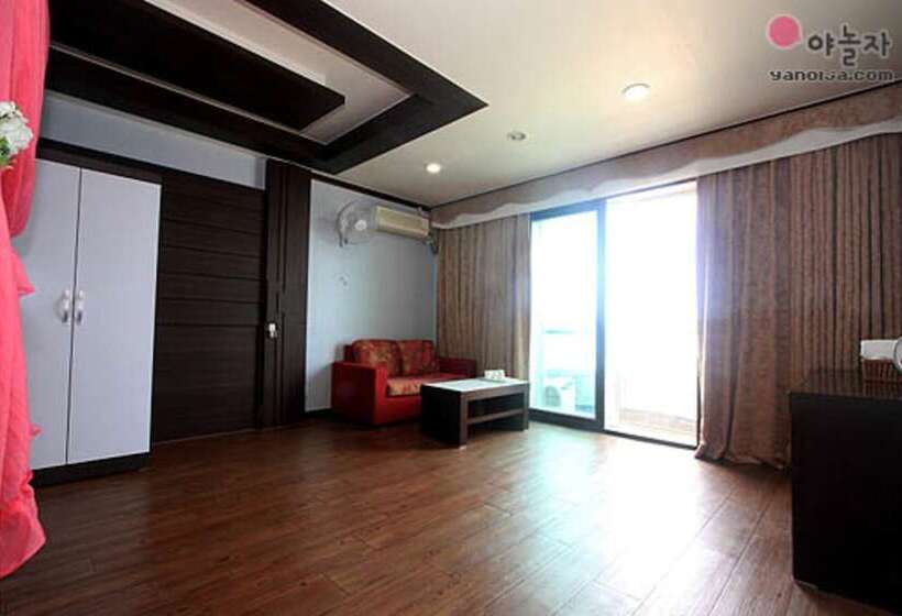 Motel Boryeong Fantasia