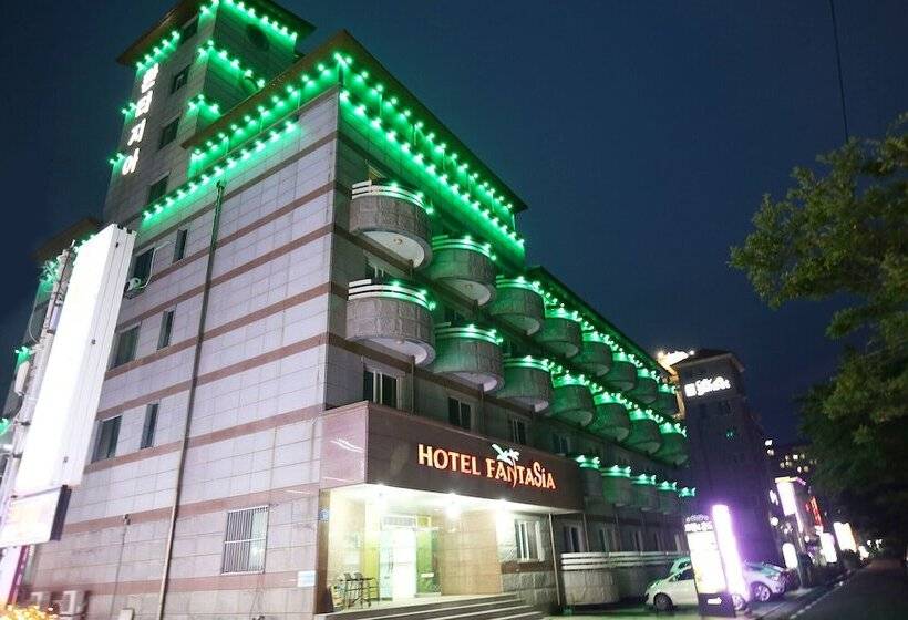 Motel Boryeong Fantasia